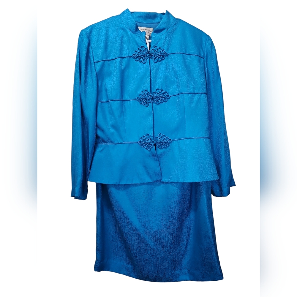 Vintage drianna Papell woman's shimmering electric blue sz14 2pcsuit with skirt.